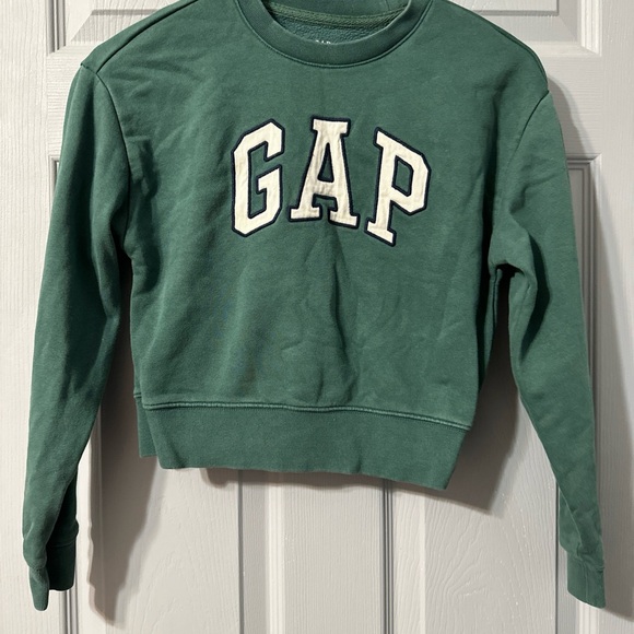 GAP Other - GAP Kids Green Crew Neck Sweatshirt